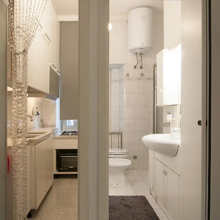 Appio Latino Terrace Apartman *